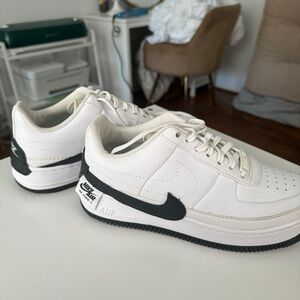 Nike Jester XX - Womens sneakers